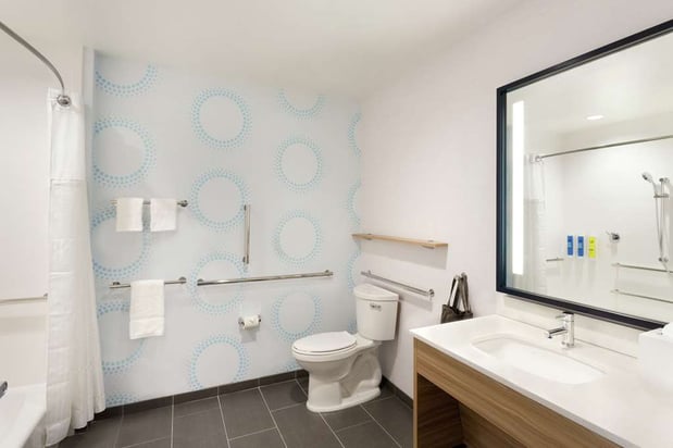 Images Tru by Hilton Frisco Dallas