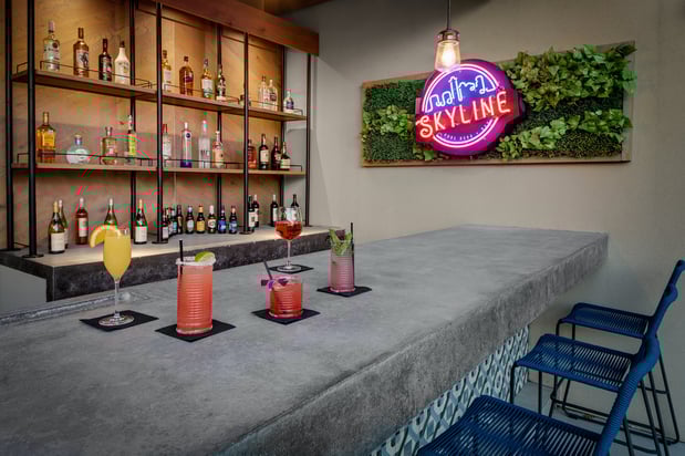 Images Holiday Inn Express & Suites Austin Downtown - University by IHG