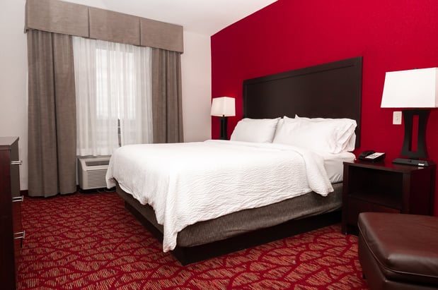 Images Holiday Inn Guin by IHG