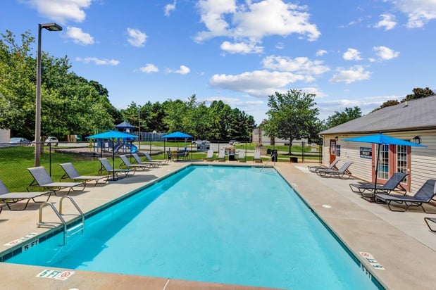 Images Station 153 Apartment Homes