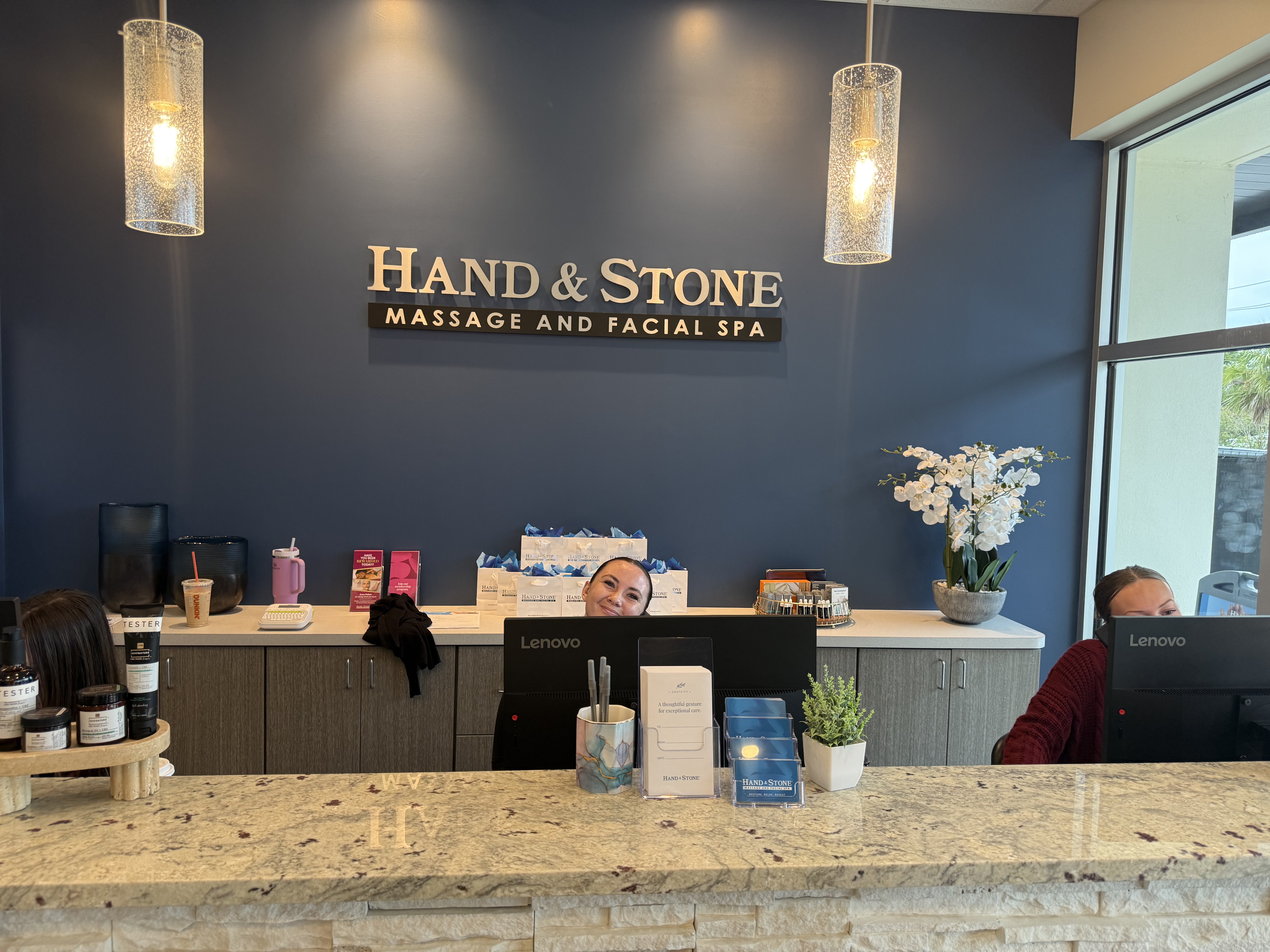 Hand & Stone Massage and Facial Spa Image