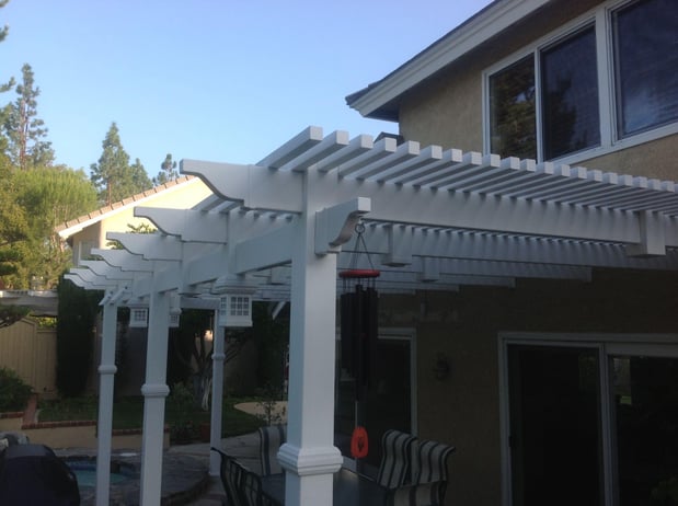 Images Practic Vinyl Fencing- Rosemead