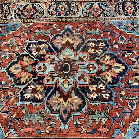 DOMIMEX ANTIQUES & RUGS Photo