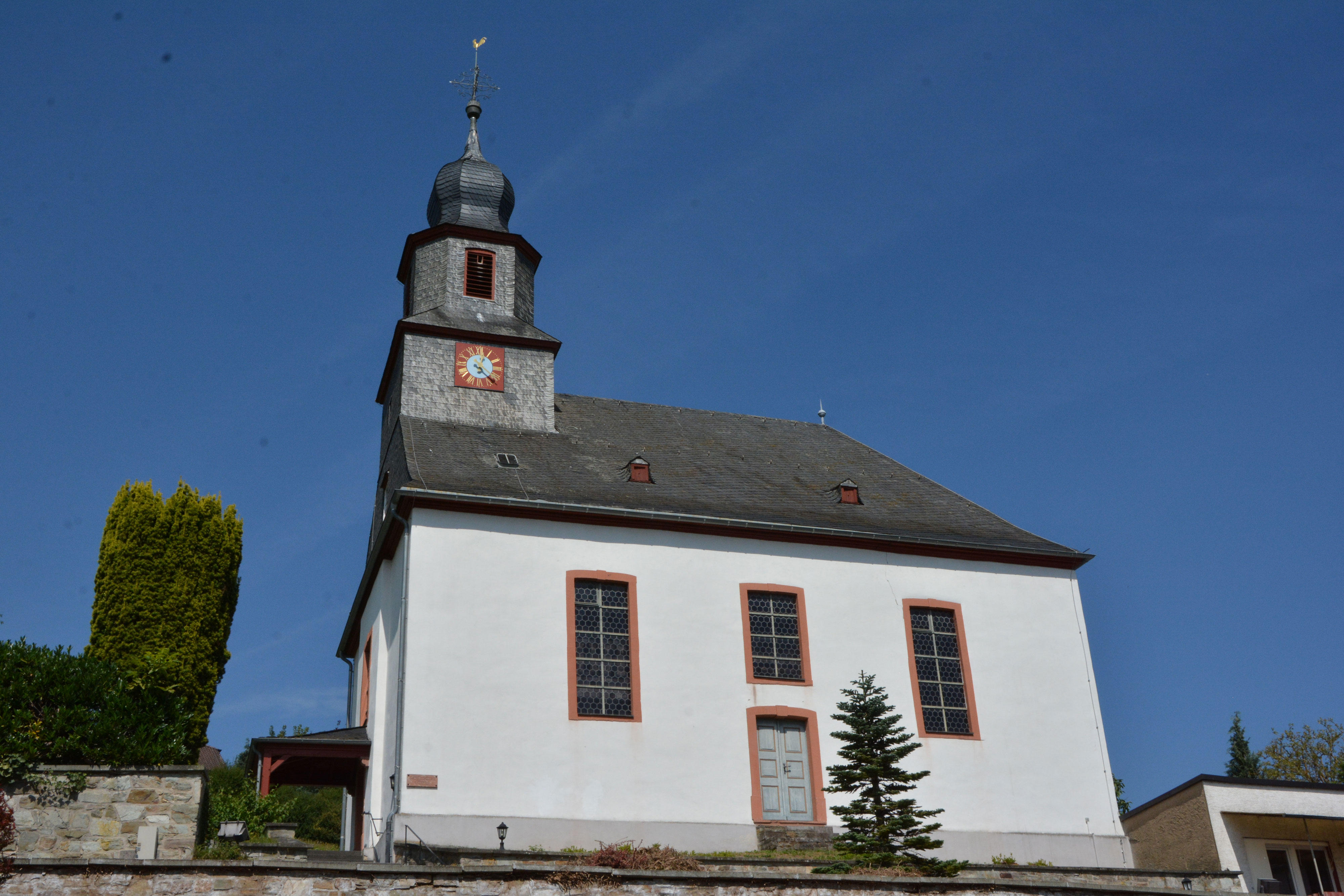Evangelische Kirche Hünstetten-Beuerbach