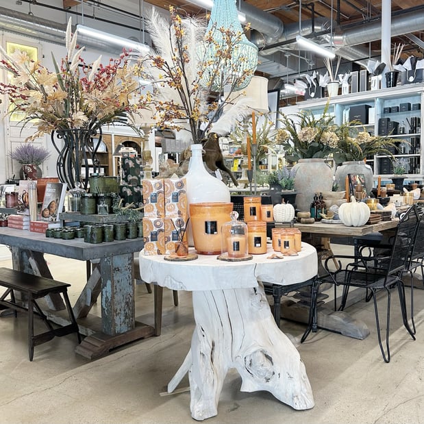 Images The Agoura Antique Mart