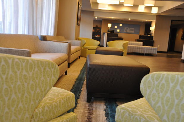 Images Holiday Inn Express Brentwood South - Franklin by IHG