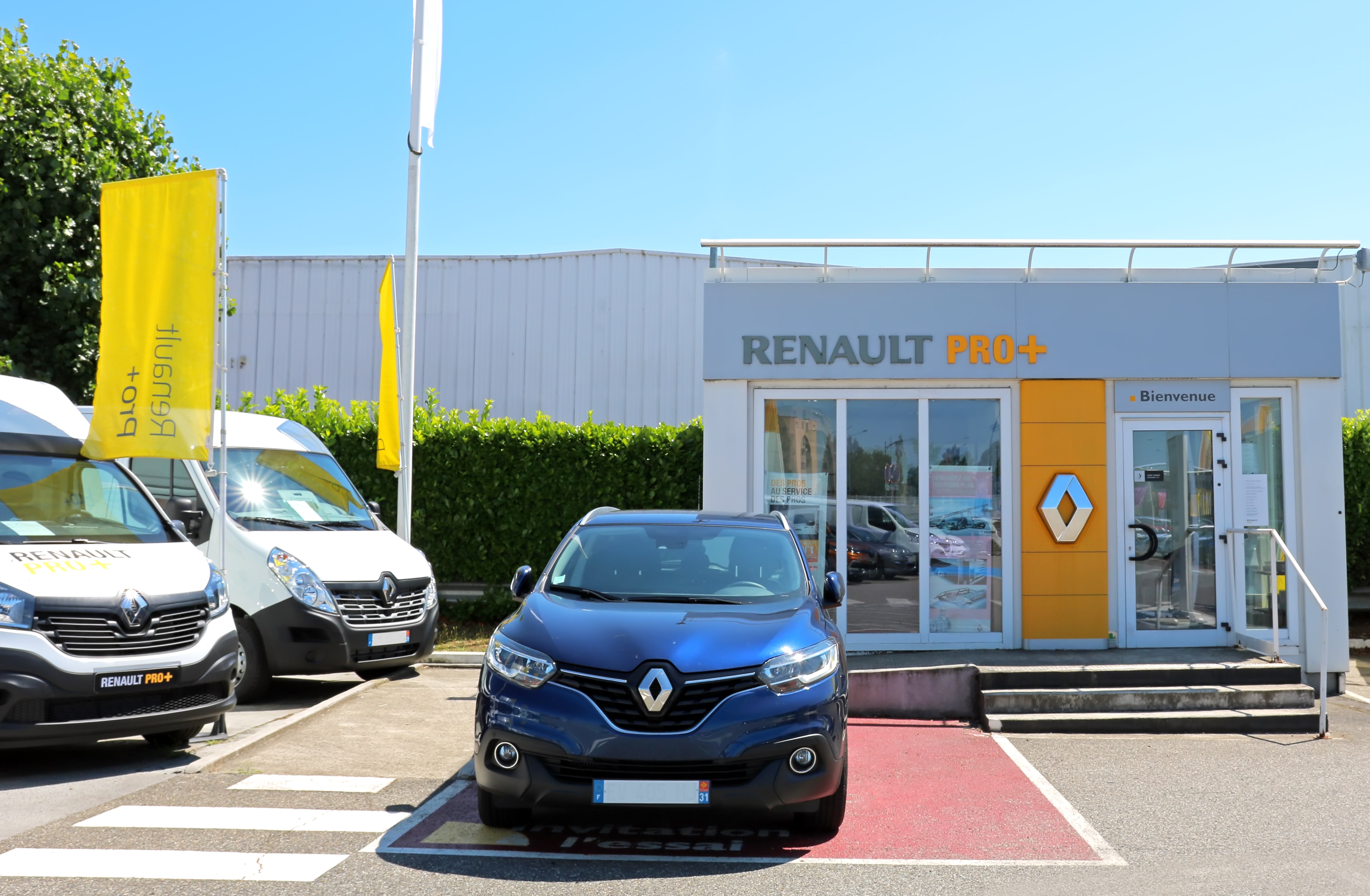 Магазин рено каталог. Renault service. Renault - Direction mecaniq.