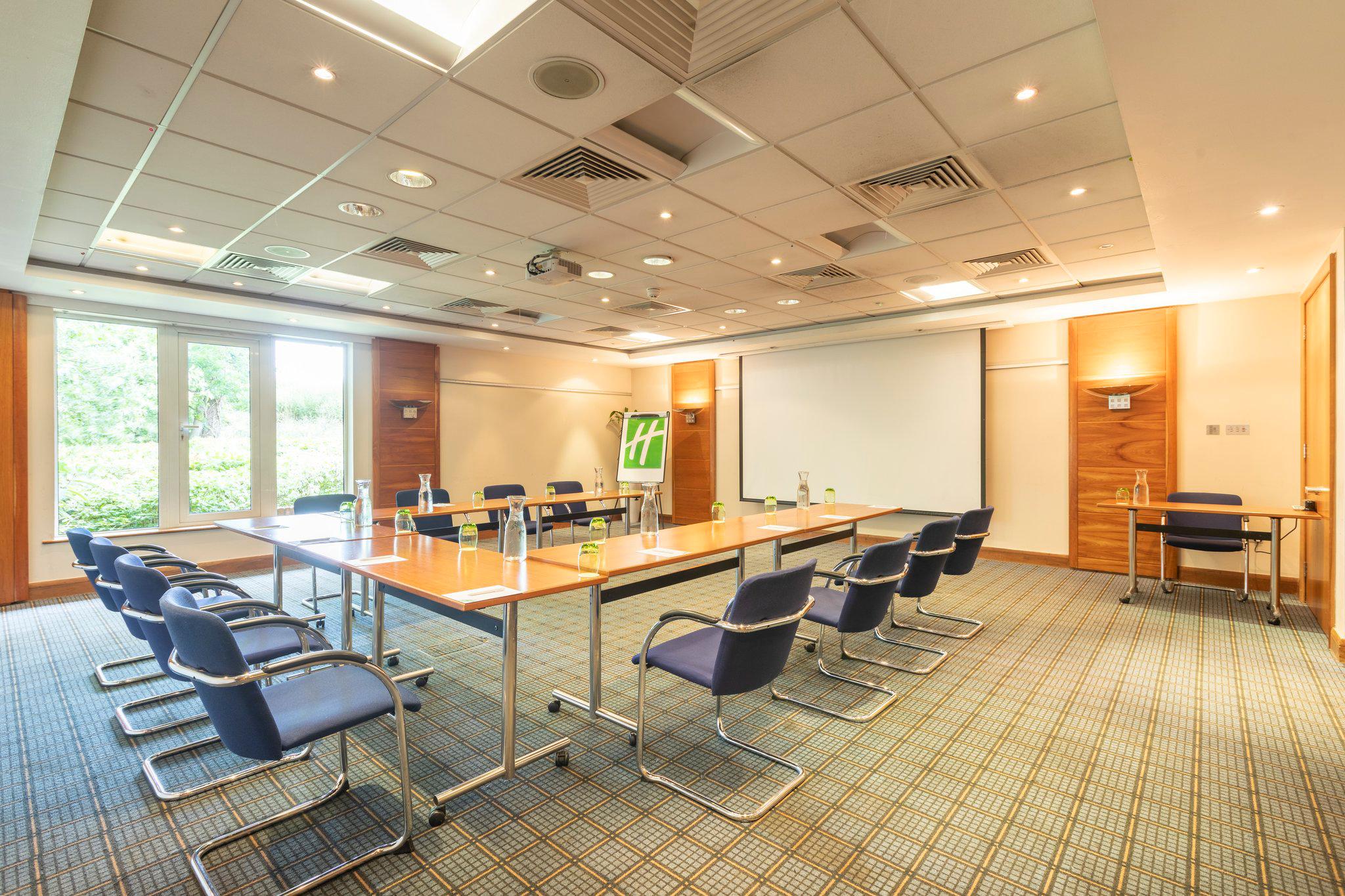 Images Holiday Inn Guildford, an IHG Hotel