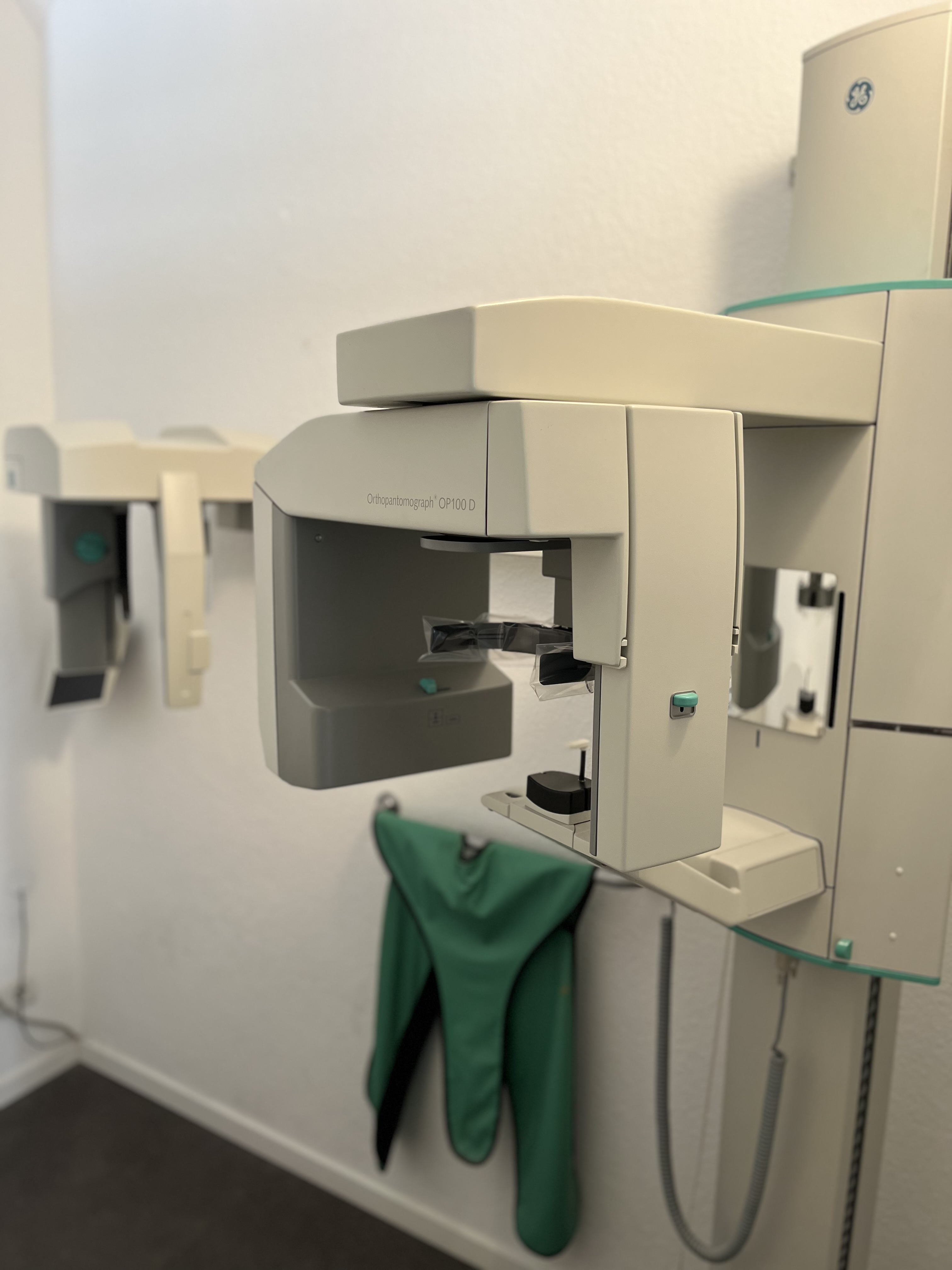 Dr. Soheyl Sigari | Praxis für Funktionskieferorthopädie | Kieferorthopädie für Kinder und Erwachsene in München, Wörthstraße 43 in München