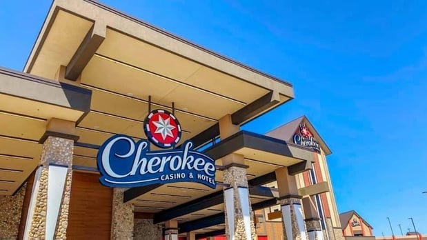 Images Cherokee Casino and Hotel Roland