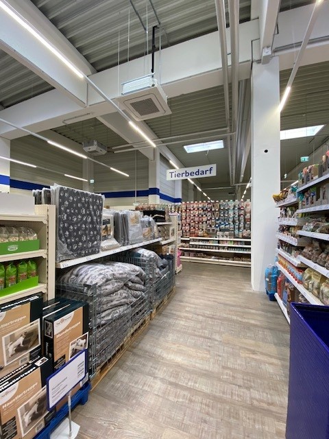 CENTERSHOP Frauenhofen, Wiener Straße 5, in Frauenhofen