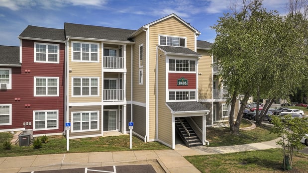 Images Spring House Apartments