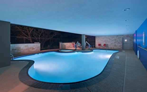 Images Holiday Inn Express & Suites Austin NW - Four Points by IHG