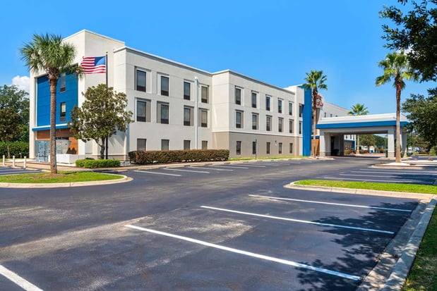 Images Hampton Inn & Suites Pensacola I-10 North at University Town Plaza