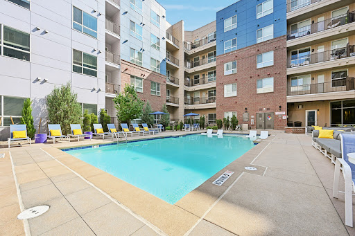 Images Outlook DTC Apartments