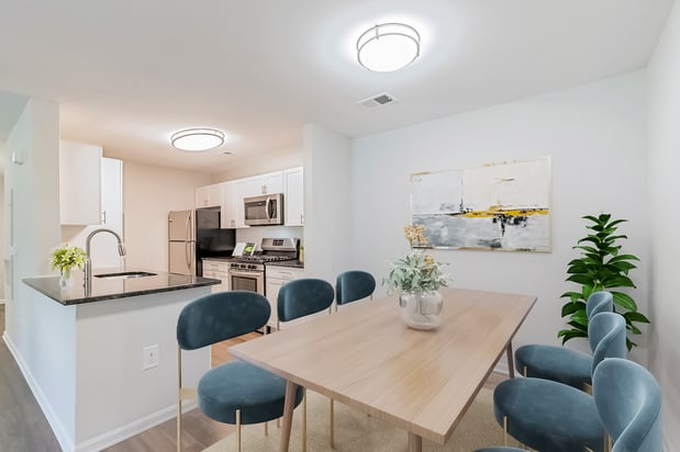 Images Eagle Rock Apartments at Freehold