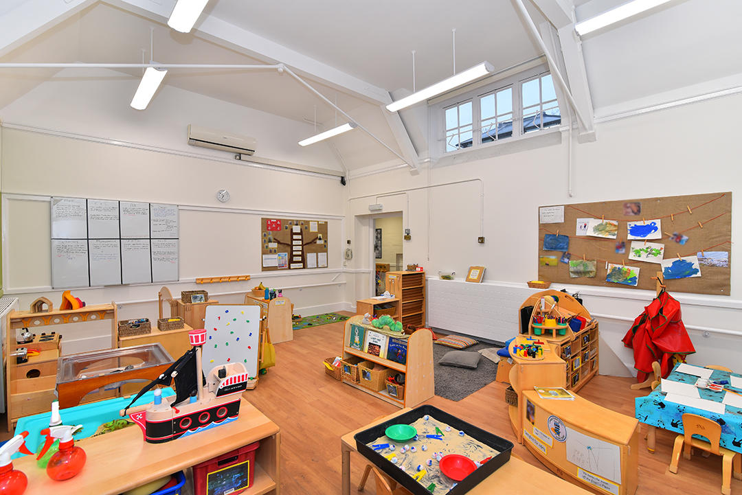 Bright Horizons Teddington Cedar Road Day Nursery and Preschool Middlesex 03339 200879