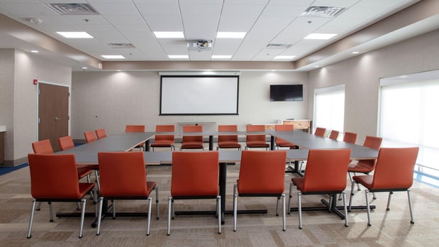 Images Holiday Inn Express & Suites Marion by IHG