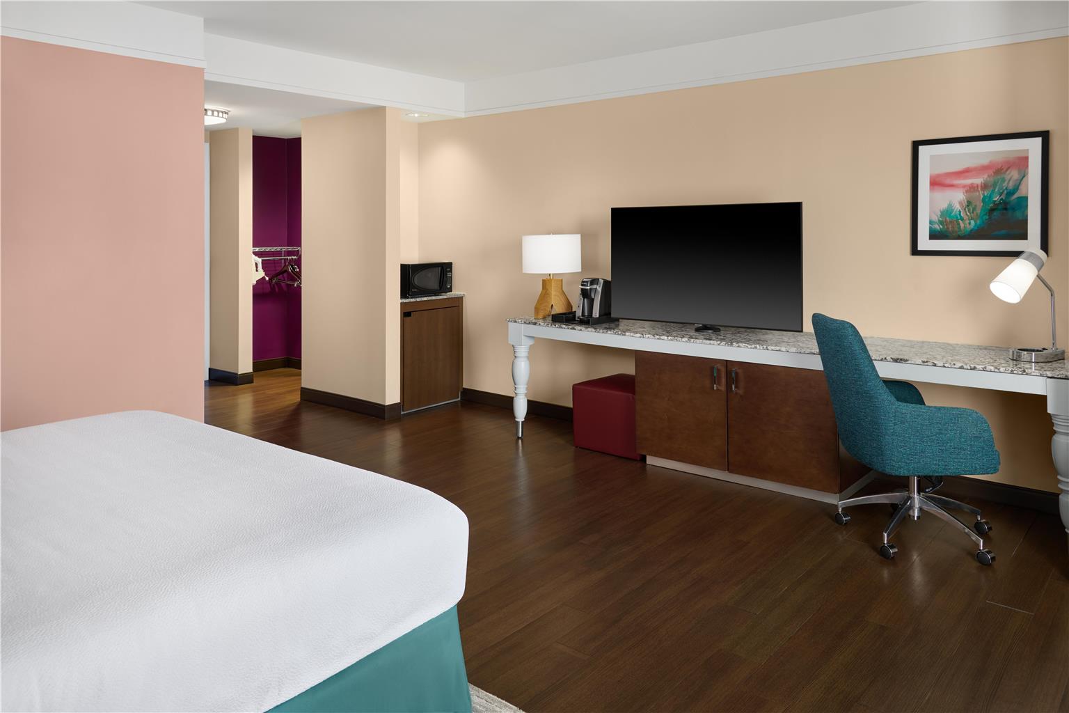 Guest room