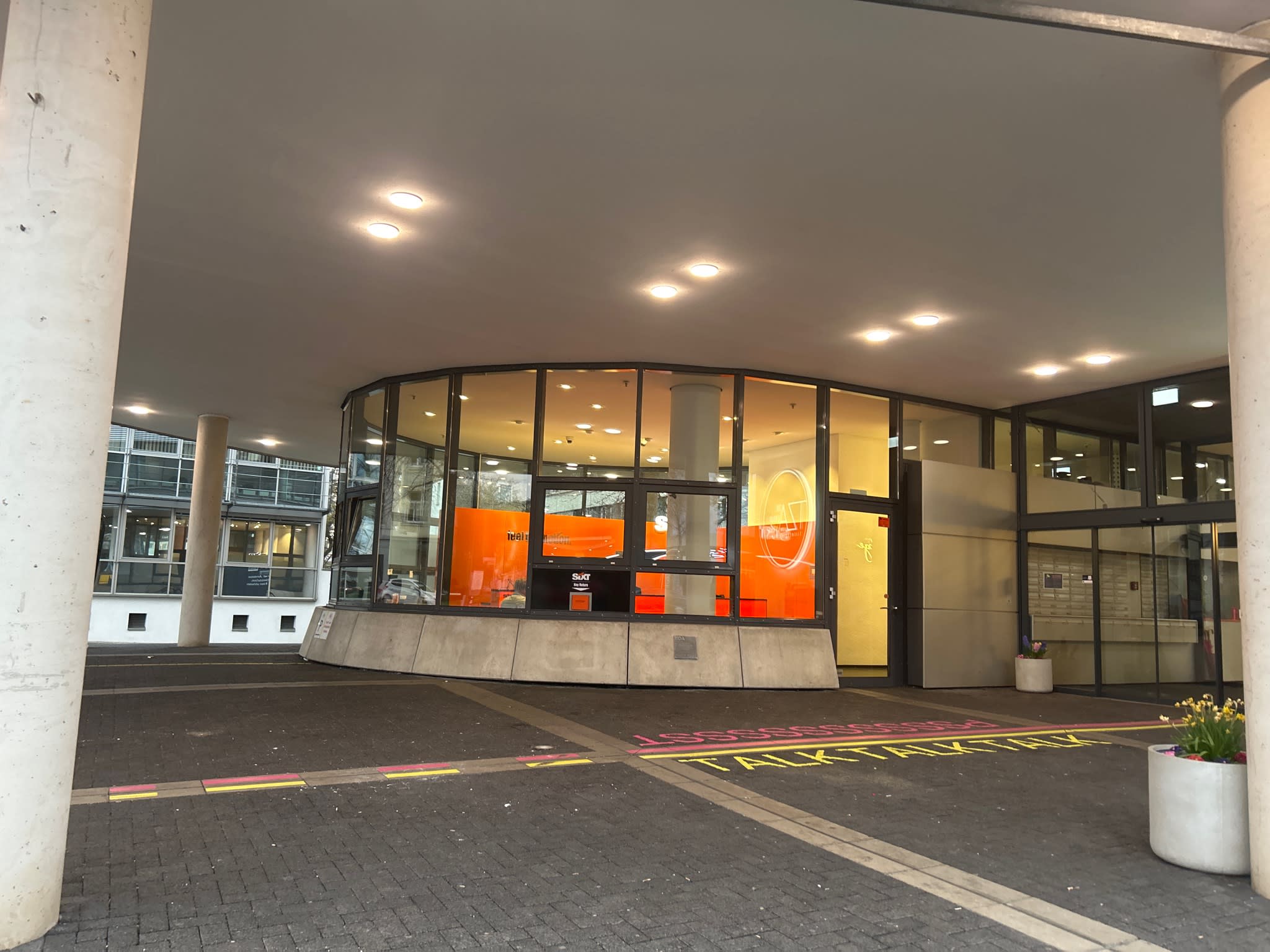 SIXT Autovermietung Aachen, Dennewartstrasse 27 in Aachen