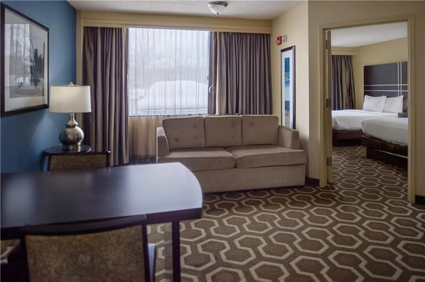 Images Embassy Suites by Hilton St. Louis Airport