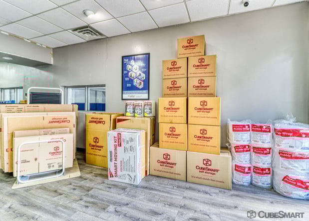 Images CubeSmart Self Storage