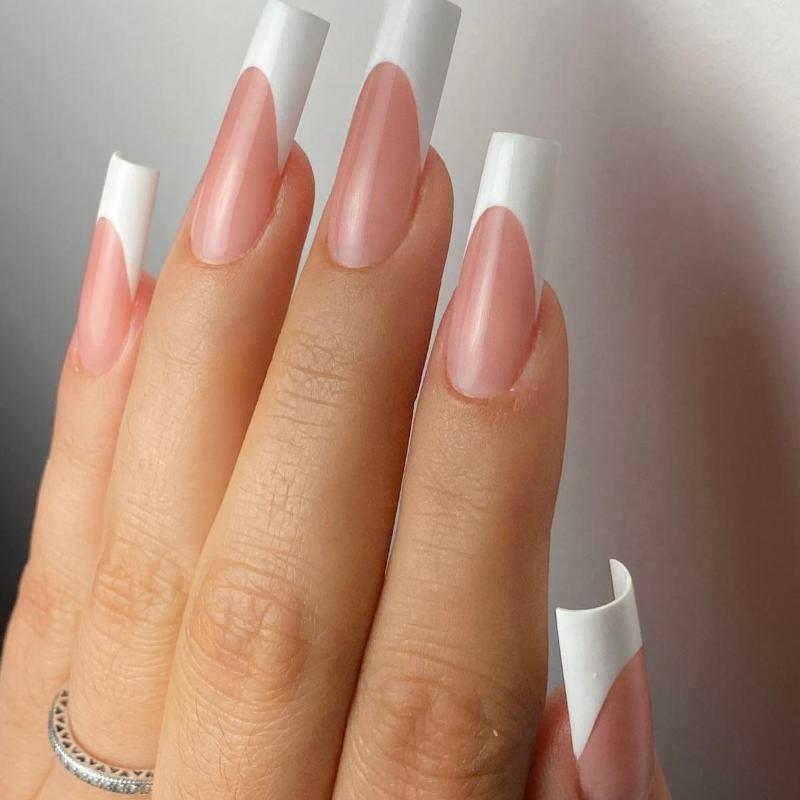Images Monely Nails Master