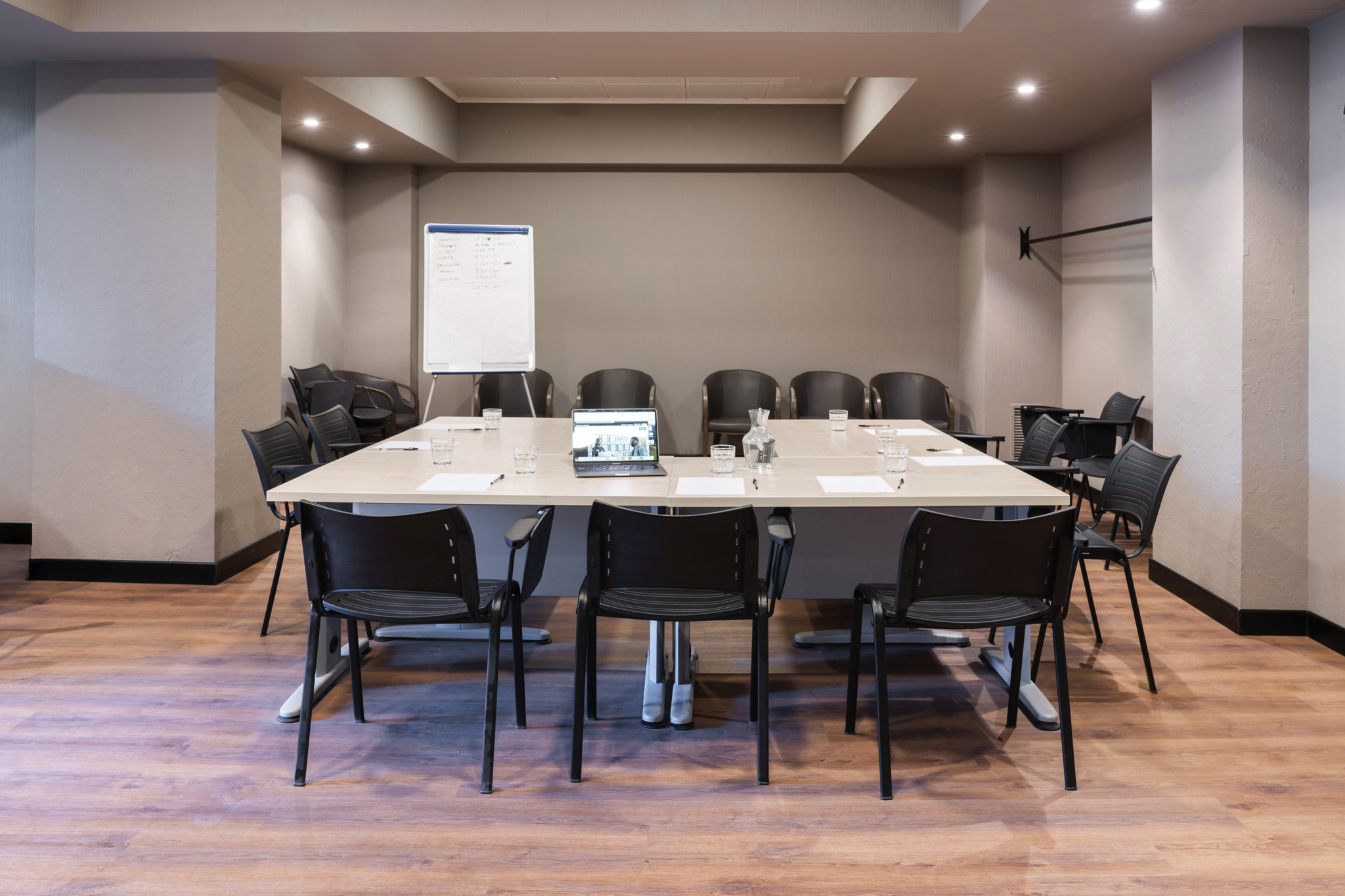 Images Garner Hotel Rome Aurelia by IHG