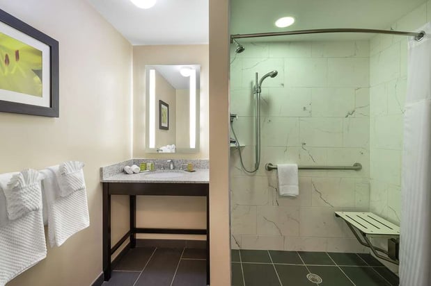 Images DoubleTree by Hilton Hotel Cape Cod - Hyannis