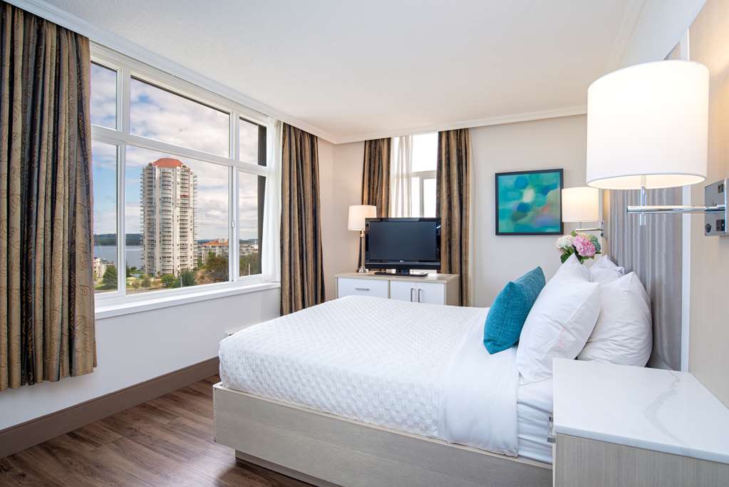 Best Western Dorchester Hotel in Nanaimo: Suite- 1 Queen Premium View Suite
