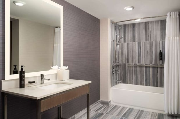 Images Hotel Lela Wilmington, Tapestry Collection by Hilton