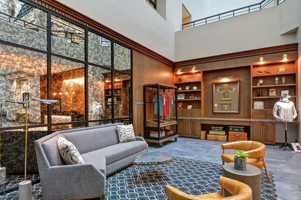 Images The Cincinnatian Hotel, Curio Collection by Hilton
