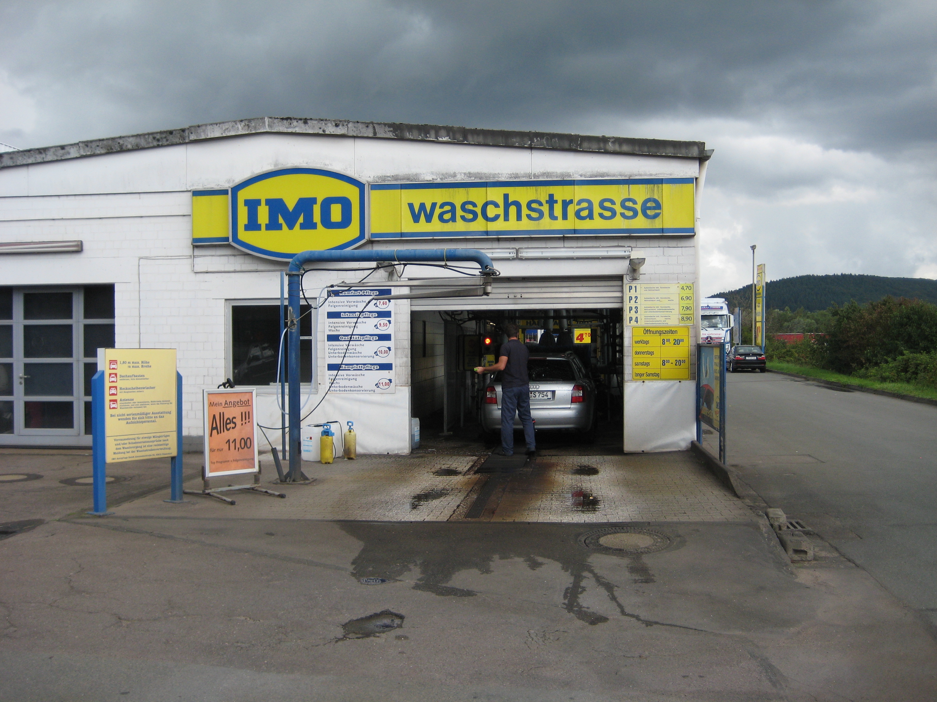 IMO Car Wash, Industriegebiet 1 in Kenn