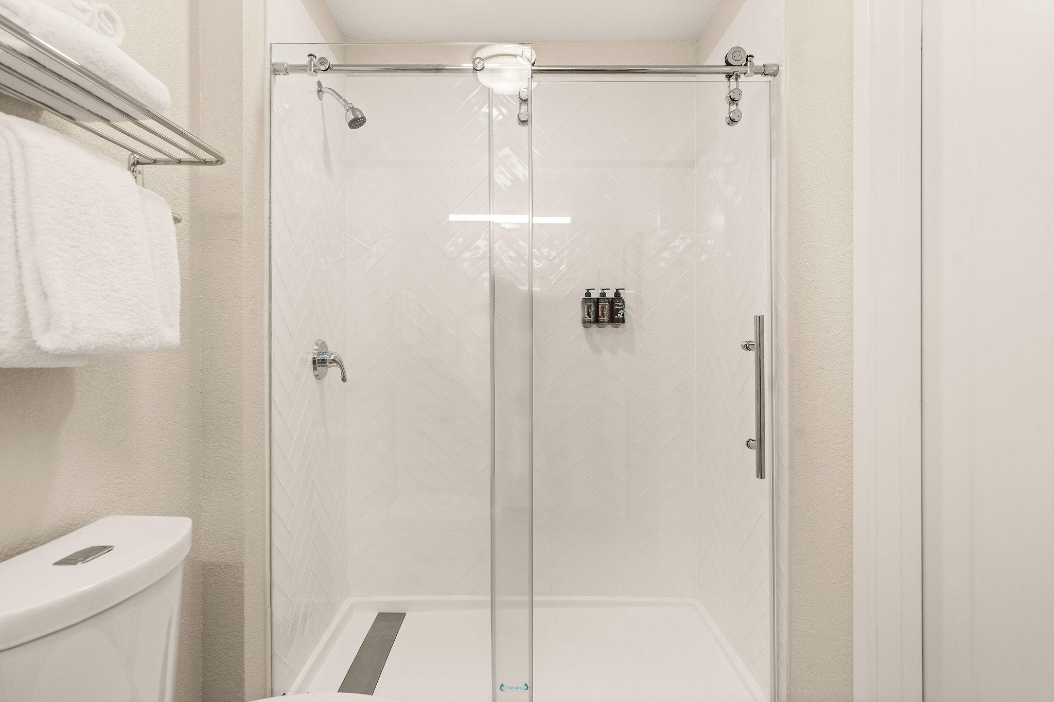 Oxford Suites Redding Guestrooms