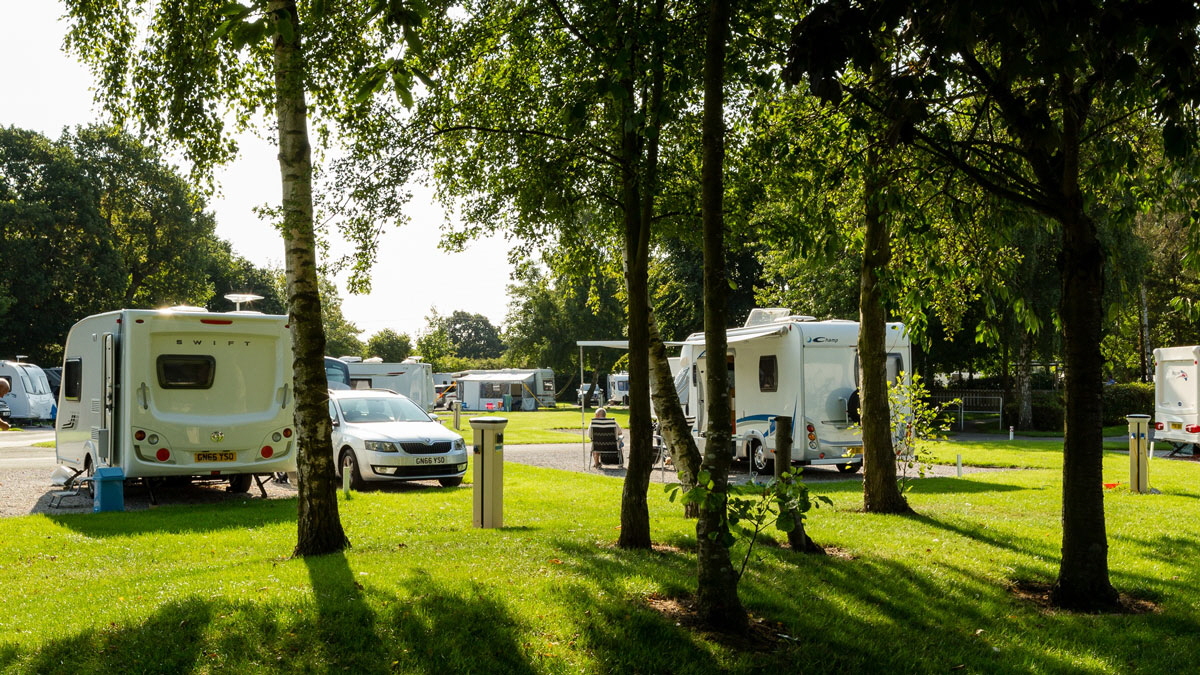 Images Chester Fairoaks Caravan and Motorhome Club Campsite