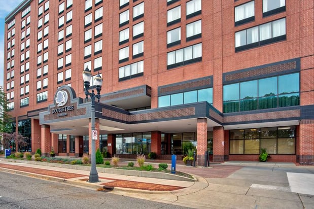 Images DoubleTree by Hilton Lansing