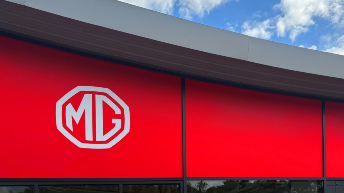 Images MG Service Centre York