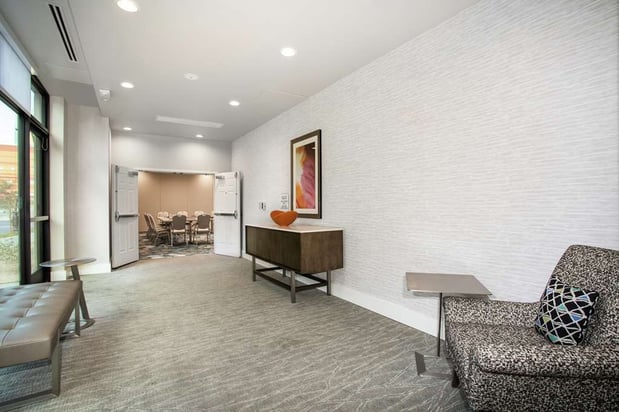 Images Hilton Garden Inn Las Vegas City Center