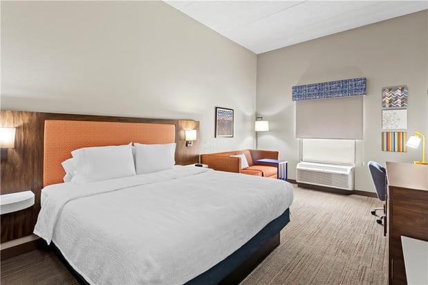 Images Hampton Inn & Suites Bolingbrook