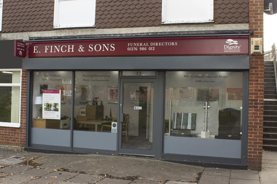 E Finch & Sons Funeral Directors Camberley 01276 986012