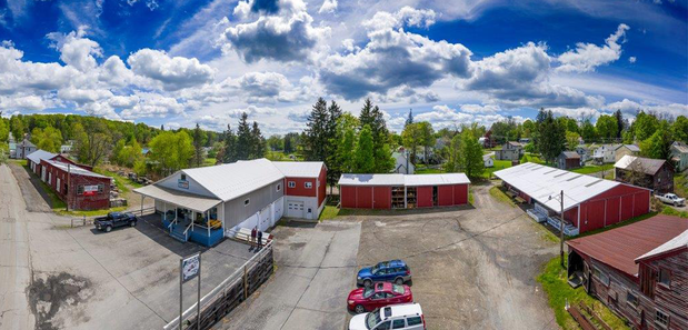 Images RT Griffis & Sons Lumber