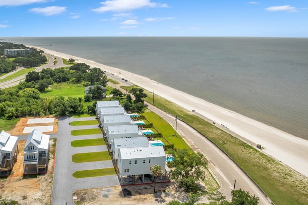 Images John McDonald Realty