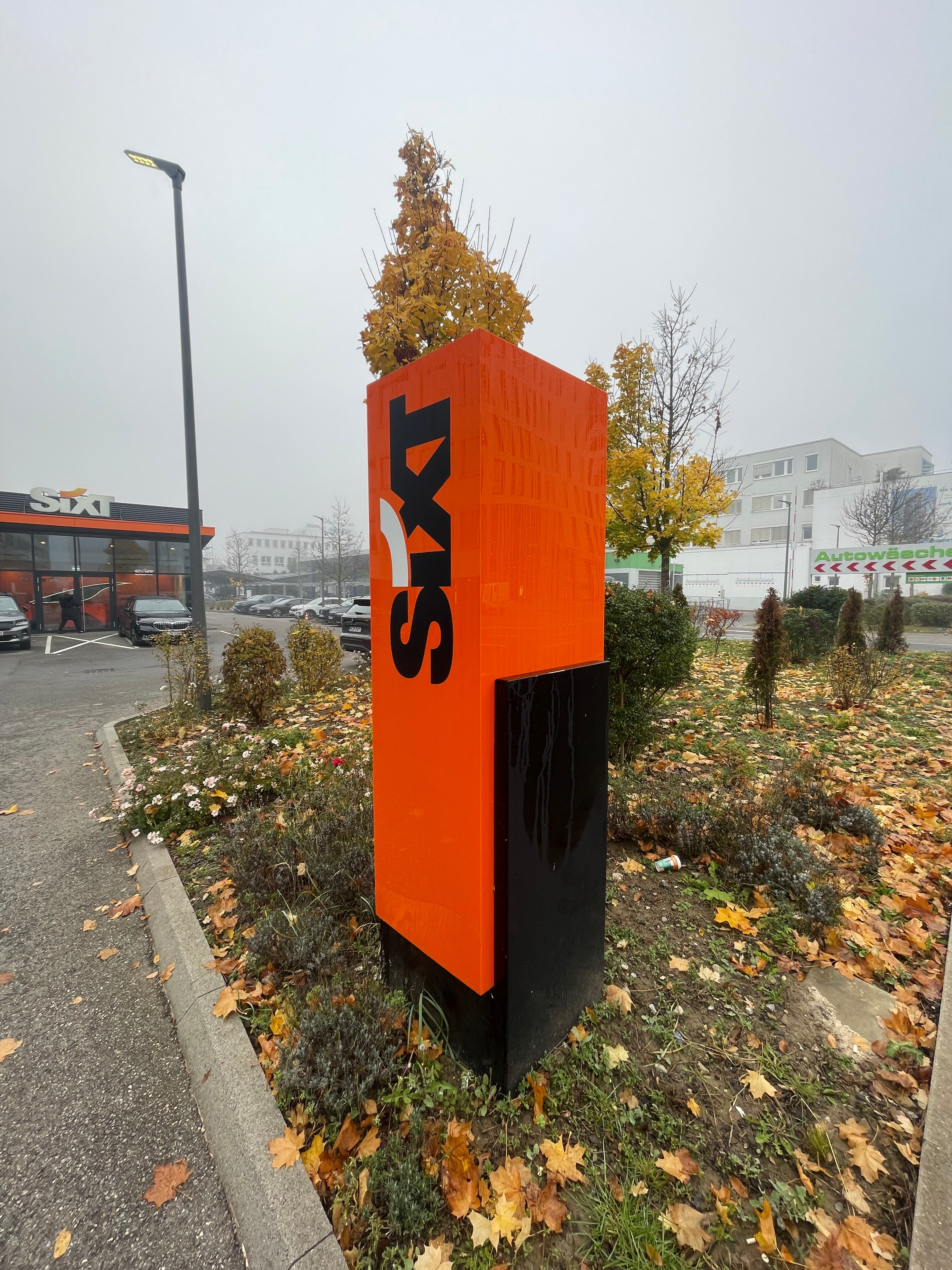 SIXT Mietwagen & Transporter mieten Stuttgart Vaihingen, Industriestr. 26 in Stuttgart
