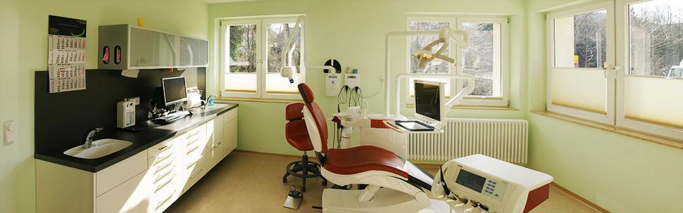 Kundenbild groß 2 Zahnarztpraxis Dr. Nicola Theus