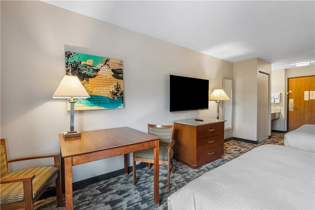 Images Best Western Ambassador Inn & Suites