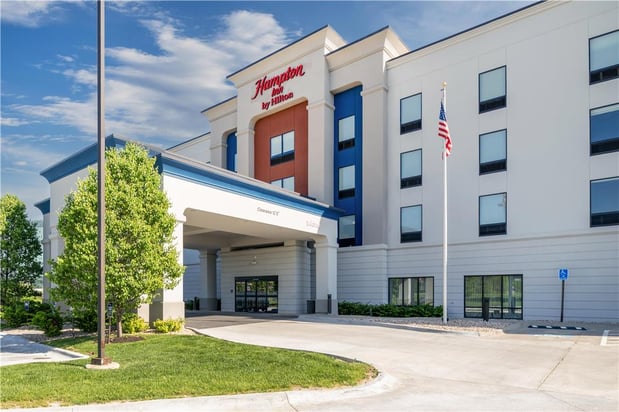 Images Hampton Inn Omaha/West Dodge Road (Old Mill)