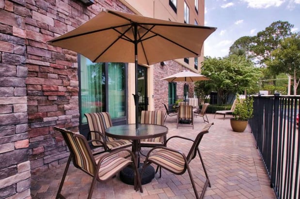 Images Hampton Inn & Suites Jacksonville - Beach Boulevard/Mayo Clinic Area