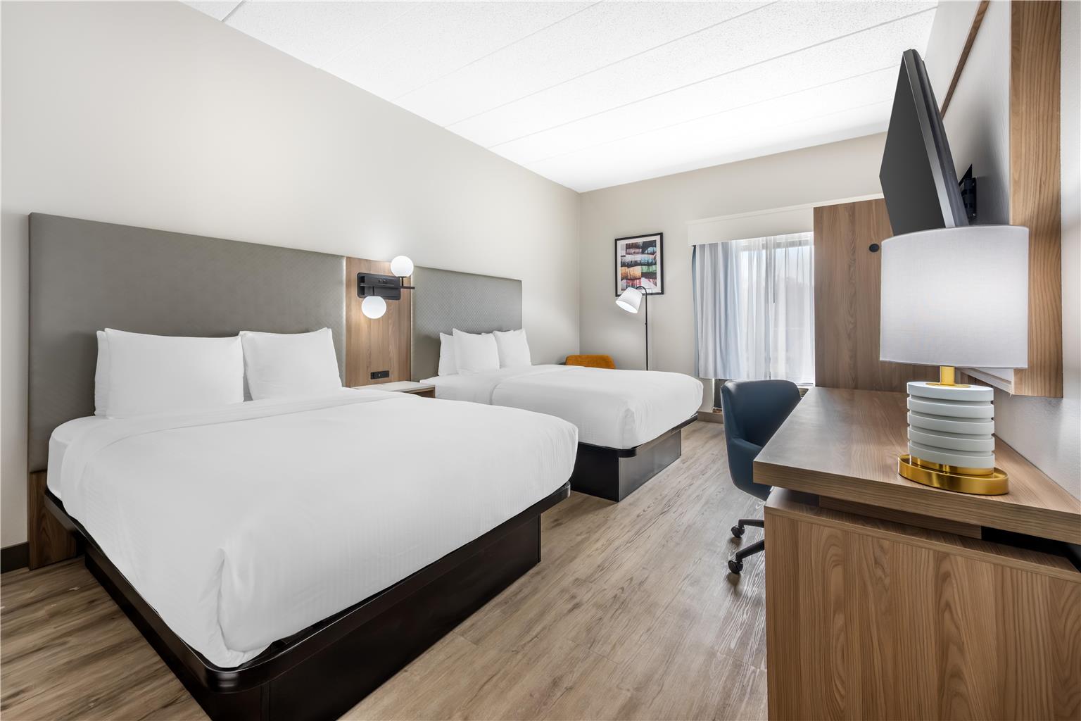 2 Queen Room