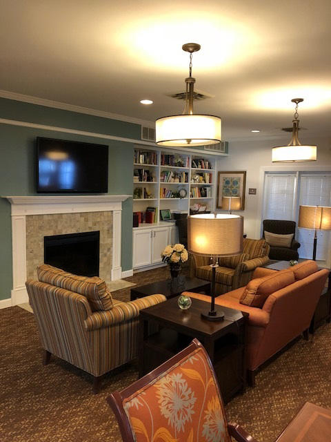 Jefferson Manor offers spacious areas to socialize.