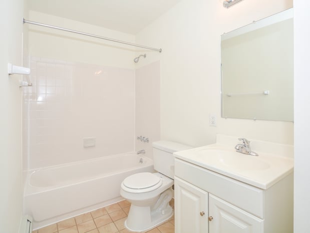 Images Mill Creek Village Apartments